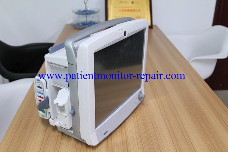M1197895 GE CARESCAPE Patient Monitor With PDM Module / E-sCo Module